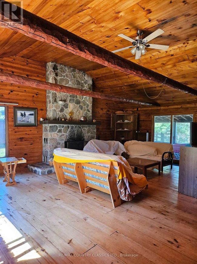 61 River Lane, House other with 4 bedrooms, 1 bathrooms and 6 parking in South Algonquin ON | Image 8