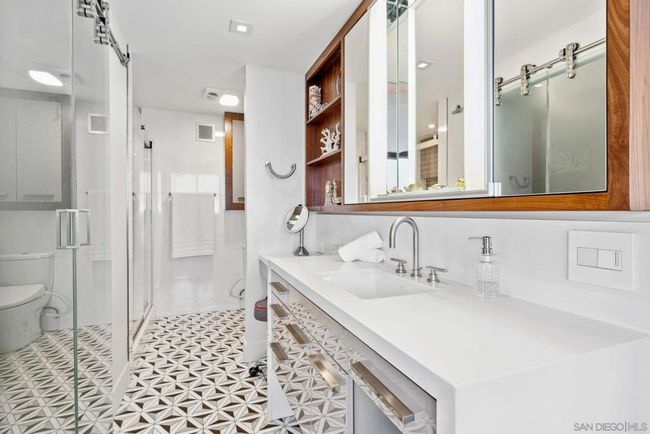 Primary Bath/Spa | Image 20