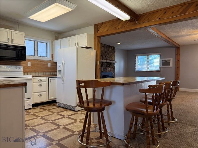 512 W 4 Th Ave, House other with 2 bedrooms, 1 bathrooms and null parking in Big Timber MT | Image 6