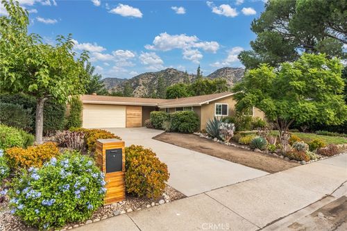 313 W Channing St, Azusa, CA, 91702-1412 | Card Image