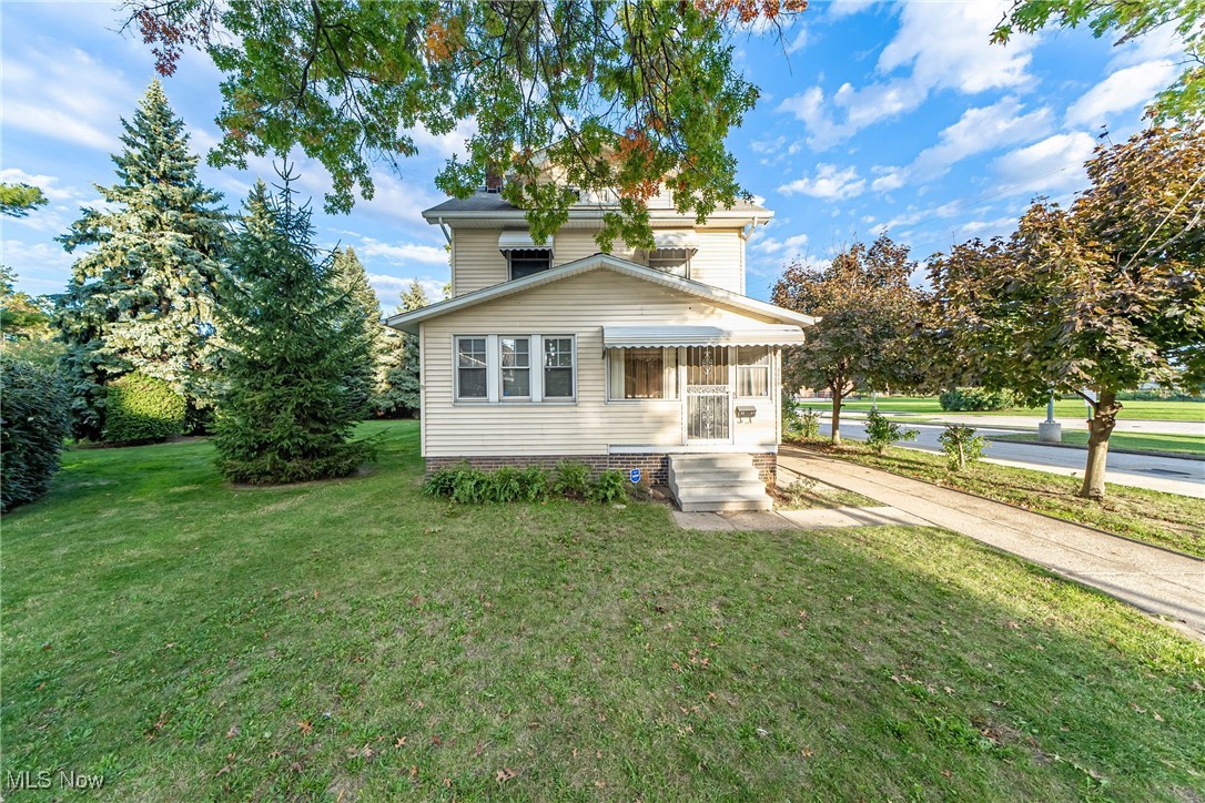 143rd St, Cleveland, OH 44111