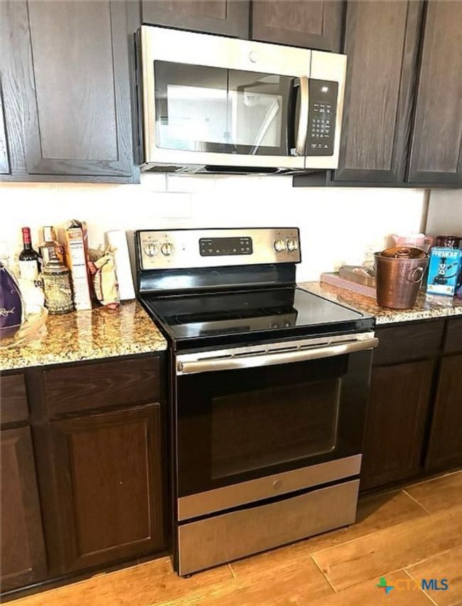 kitchen | Image 8