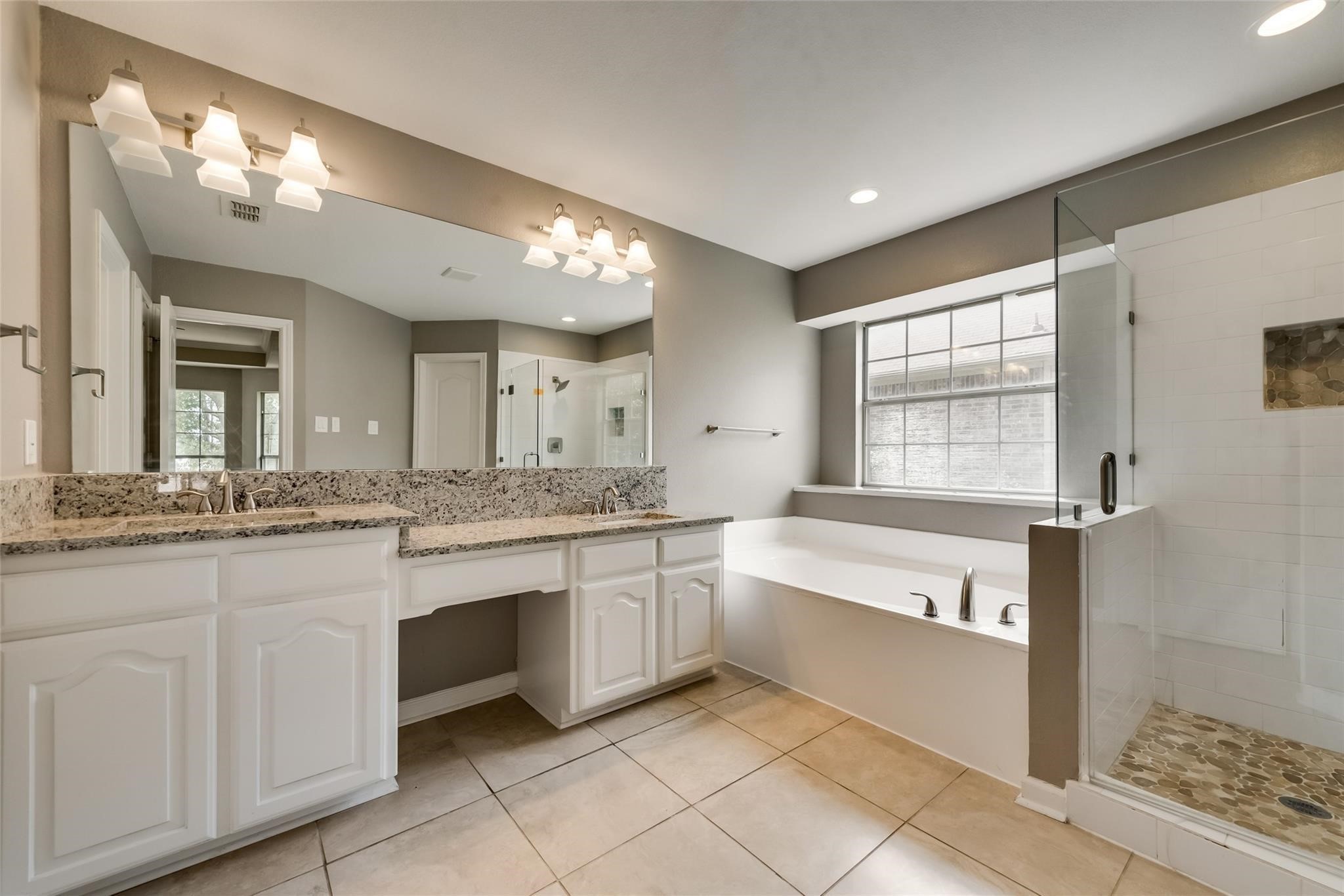 Residential Lease in Arlington 5
