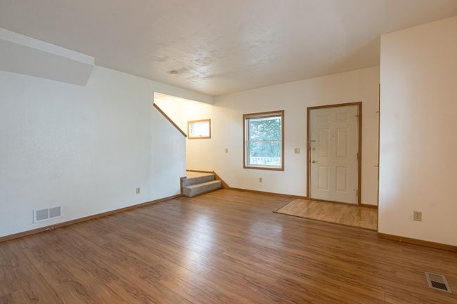 Living Room.jpg | Image 5