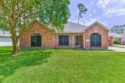 8022 17th Green Dr, Humble, TX, 77346-4505 | Card Image
