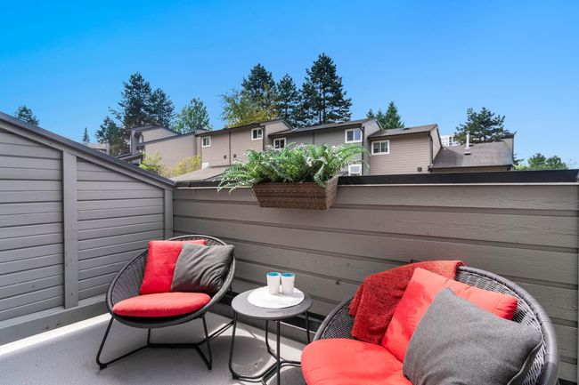 257 Balmoral Place, Townhouse with 2 bedrooms, 1 bathrooms and 1 parking in Port Moody BC | Image 18