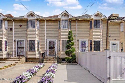 47 Tappen Court, Staten Island, NY, 10304 | Card Image