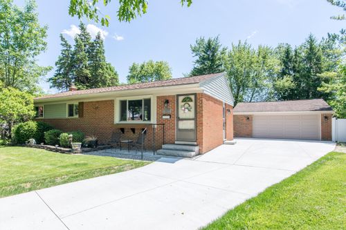 732 Calder Ct, Saline, MI, 48176-1003 | Card Image