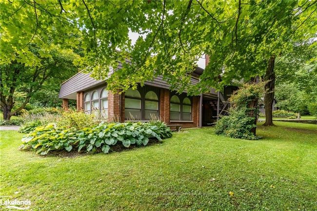 59 Mcdonald St, House other with 3 bedrooms, 2 bathrooms and 4 parking in Bracebridge ON | Image 4