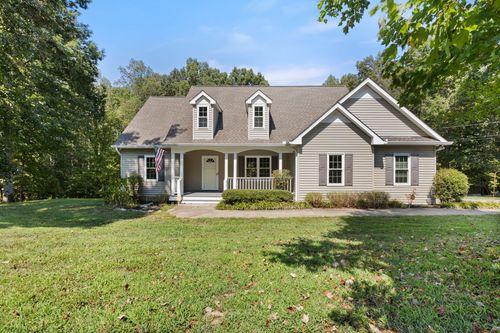 102 Cherokee Dr, White Bluff, TN, 37187-4747 | Card Image