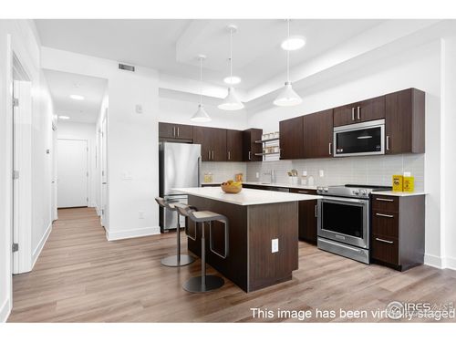202-1707 Walnut St, Boulder, CO, 80302-5595 | Card Image