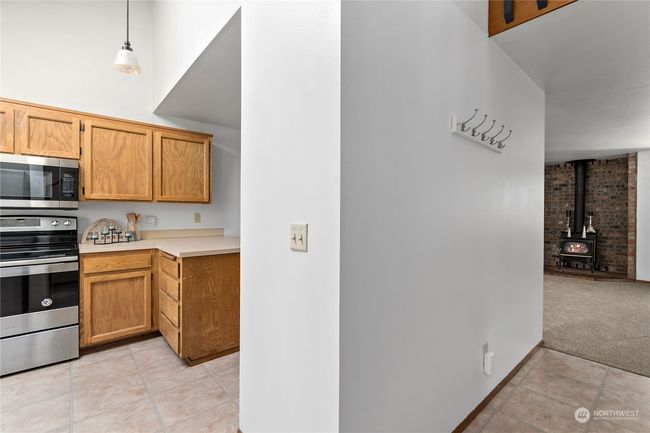 2 - 187 Ne Nunan Loop, Townhouse with 3 bedrooms, 2 bathrooms and null parking in Oak Harbor WA | Image 7