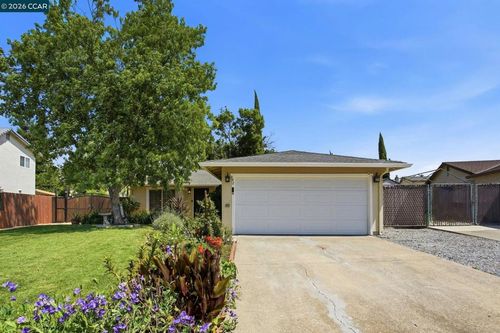 142 Plymouth Ct, Vacaville, CA, 95687 | Card Image