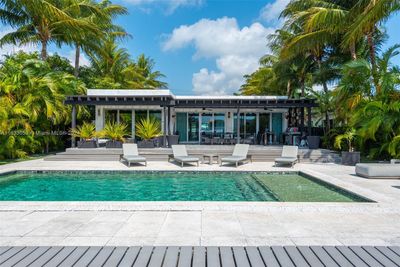 970 S Shore Dr, House other with 4 bedrooms, 4 bathrooms and null parking in Miami Beach FL | Image 2