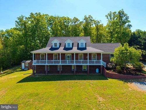 246 Lawsons Farm Cir, Ruckersville, VA, 22968-2215 | Card Image