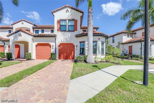 103-15145 Palmer Lake Cir, NAPLES, FL, 34109-9042 | Card Image