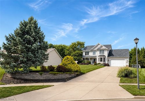 983 Nathan Dr, Kent, OH, 44240-2089 | Card Image