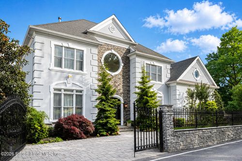 198 Flagg Place, Staten Island, NY, 10304 | Card Image
