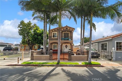 10856 Kalmia St, Los Angeles, CA, 90059 | Card Image