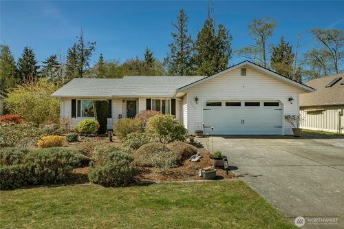 8209 Comox Rd, Blaine, WA, 98230-9365 | Card Image