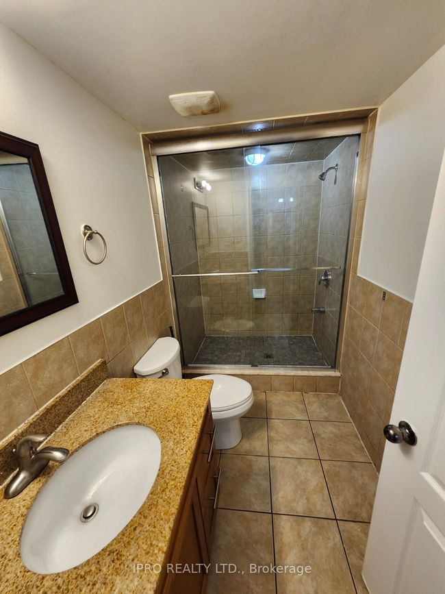 36 Clarion Rd, House other with 2 bedrooms, 1 bathrooms and 2 parking in Brampton ON | Image 12