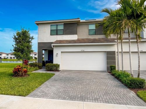 8780 Antarus Dr, Lake Worth, FL, 33467-2411 | Card Image
