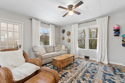 903 E 2nd St, Whitefish, MT, 59937-2607 | Card Image