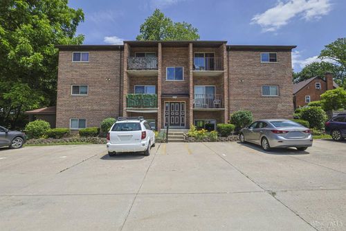 3254 N Bend Rd, Cincinnati, OH, 45239-7687 | Card Image