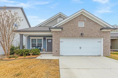 8535 Red Deer Ln, Ooltewah, TN, 37363-3101 | Card Image