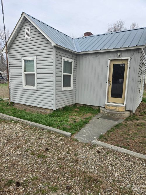226 W Owyhee, Homedale, ID, 83628 | Card Image