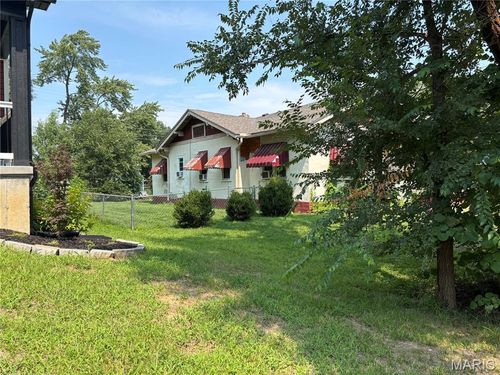129 Church St, Bonne Terre, MO, 63628-1767 | Card Image