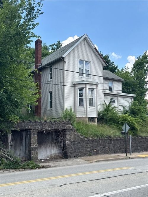5015 Walnut St, Mckeesport, PA, 15132-6321 | Card Image