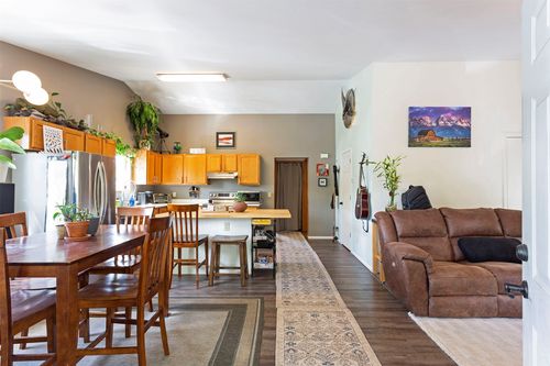 3-1325 S 1st St W, Missoula, MT, 59801-1700 | Card Image
