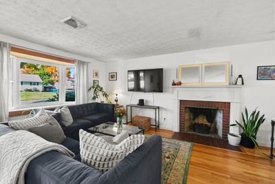 166 Westgate Street, House other with 3 bedrooms, 1 bathrooms and 4 parking in West Hartford CT | Image 2