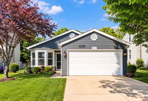 601 Topeka Ct, Carol Stream, IL, 60188-2910 | Card Image