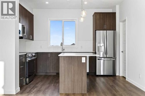 40 Creekside Blvd Sw, Calgary, AB, T2X4R1 | Card Image