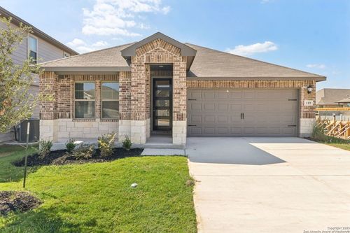 119 Barton Pt, Cibolo, TX, 78108-0606 | Card Image