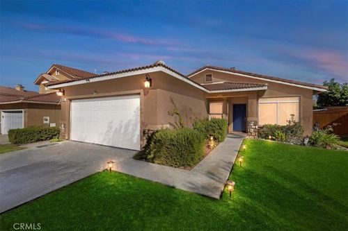 22686 Hannah Ct, Corona, CA, 92883 | Card Image
