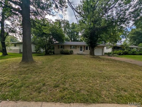 10309 Durness Dr, Saint Louis, MO, 63137-3734 | Card Image
