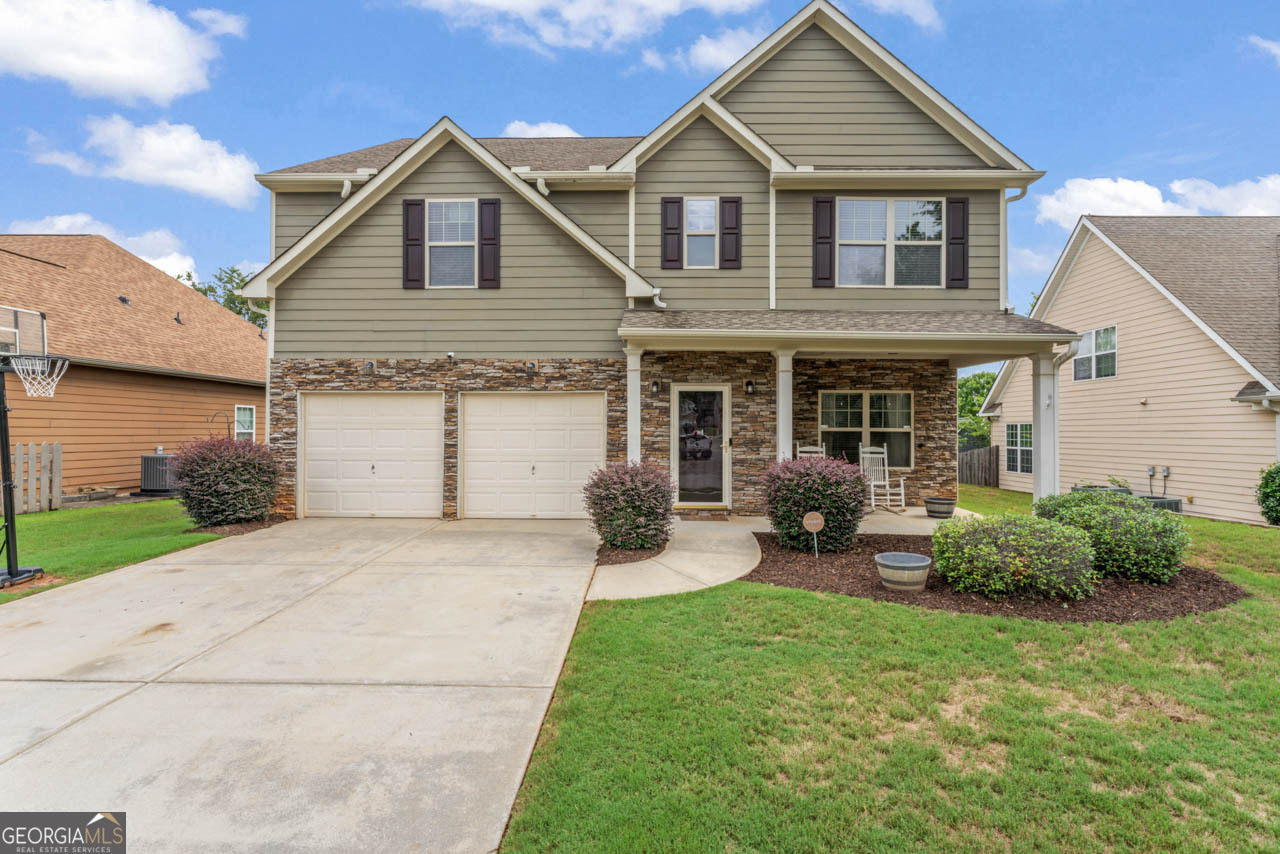 Stillwood Dr, Newnan, GA 30265