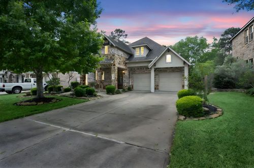 110 David Forest Ln, Conroe, TX, 77384-3737 | Card Image