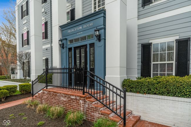 APT-2D - 12820 University Cres, Condo with 3 bedrooms, 2 bathrooms and null parking in Carmel IN | Image 4