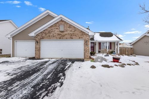 5822 Columbia Dr, South Beloit, IL, 61080-9540 | Card Image