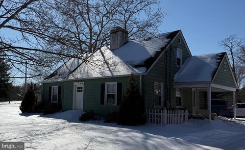 81 N Greenwich St, ALLOWAY, NJ, 08001-2007 | Card Image