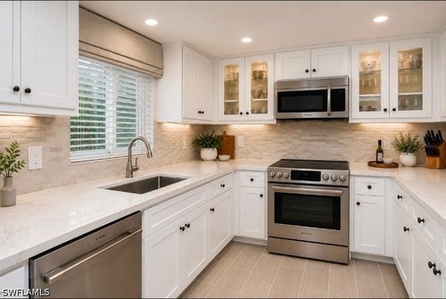 205-5515 Rattlesnake Hammock Rd, NAPLES, FL, 34113-7443 | Card Image
