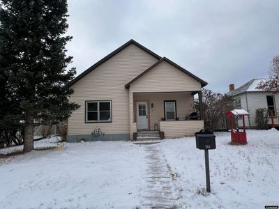 705 Cedar Ave., House other with 2 bedrooms, 1 bathrooms and null parking in Kemmerer WY | Image 2