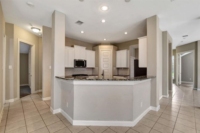 Kitchen Island | Image 6
