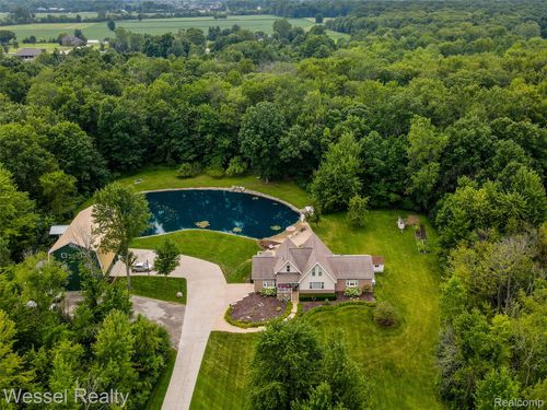 61615 Cetnor Ct, Washington Township, MI, 48094-1826 | Card Image