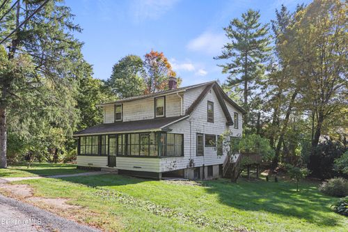 2 East St, Stockbridge, MA, 01262-9708 | Card Image