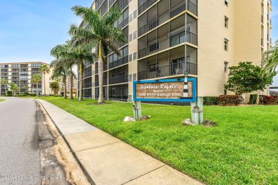 601 - 500 Palm Springs Boulevard, Condo with 2 bedrooms, 1 bathrooms and null parking in Indian Harbour Beach FL | Image 1